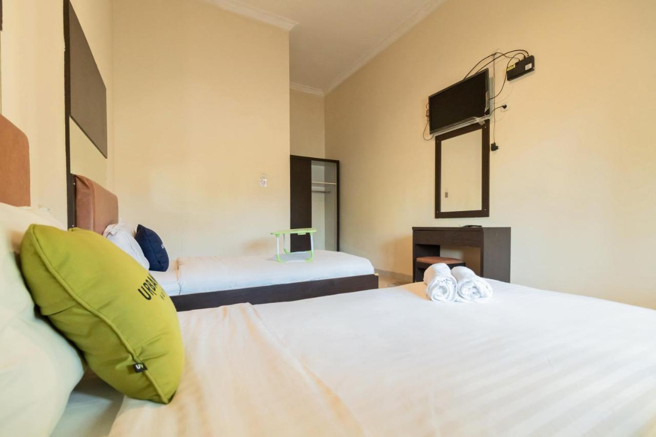 Urbanview Hotel Nugraha Palembang By Reddoorz Extérieur photo