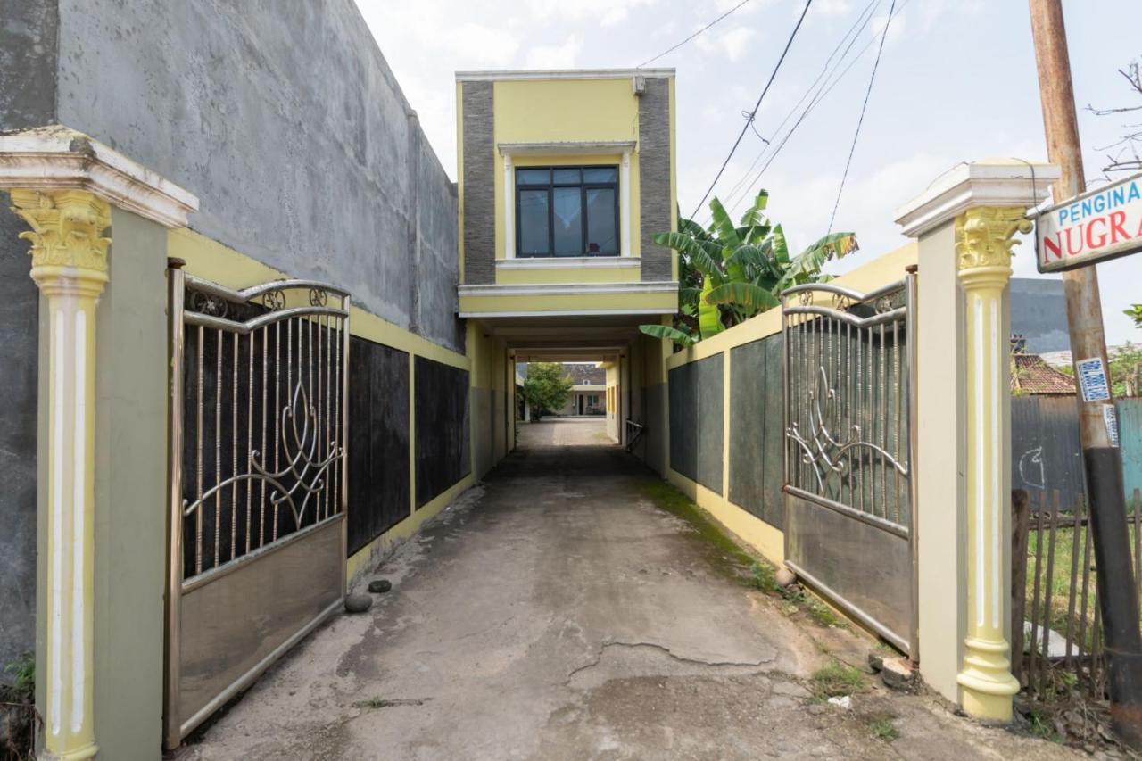 Urbanview Hotel Nugraha Palembang By Reddoorz Extérieur photo