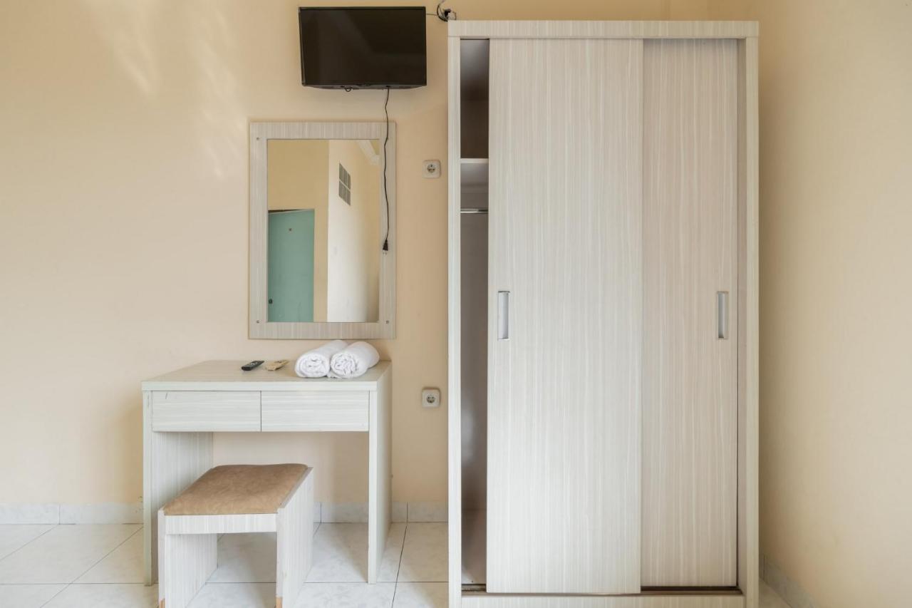 Urbanview Hotel Nugraha Palembang By Reddoorz Extérieur photo