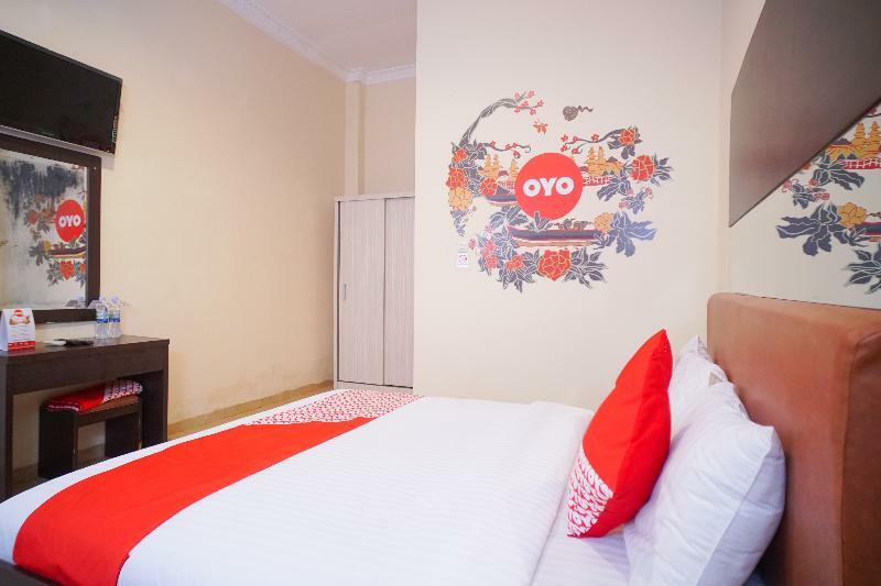 Urbanview Hotel Nugraha Palembang By Reddoorz Extérieur photo